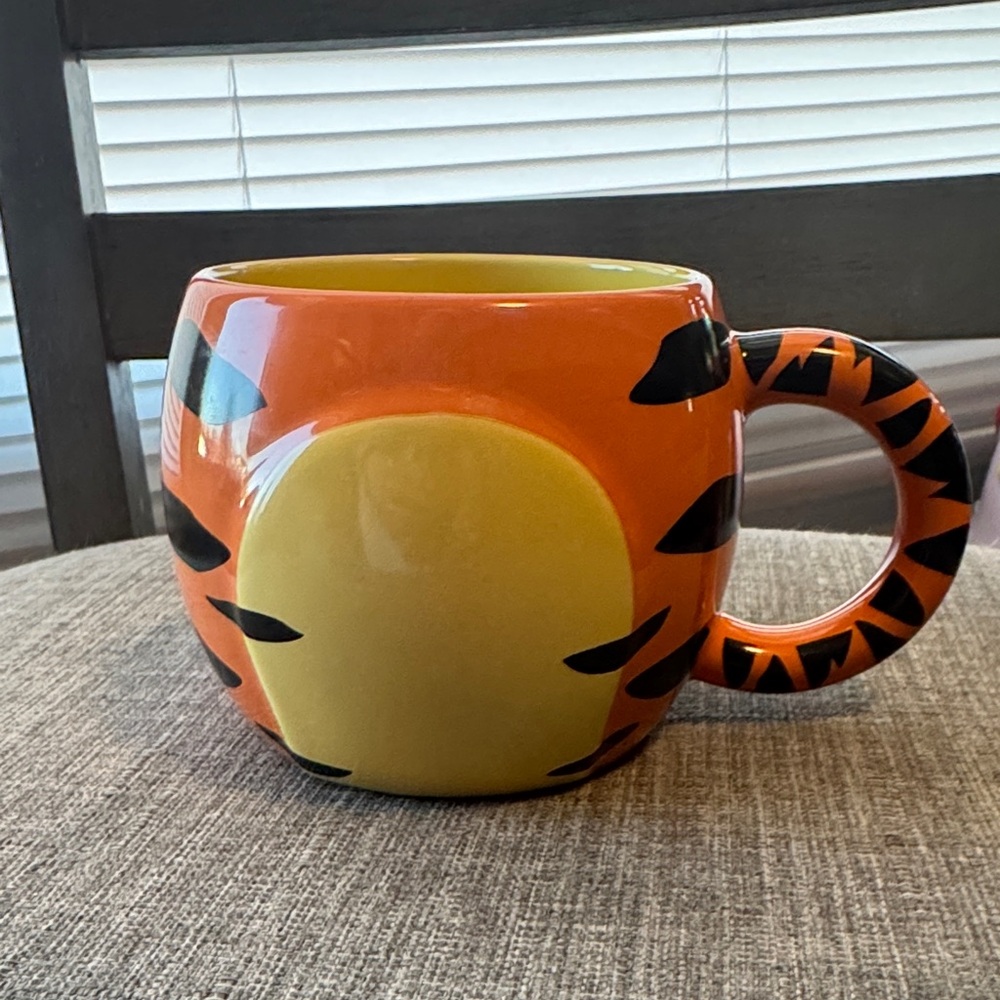 Disney Store Tigger Body Mug